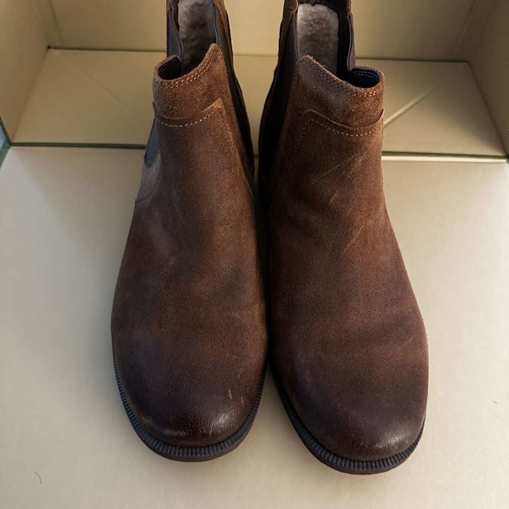 Sherpa Lined Boots - image 2